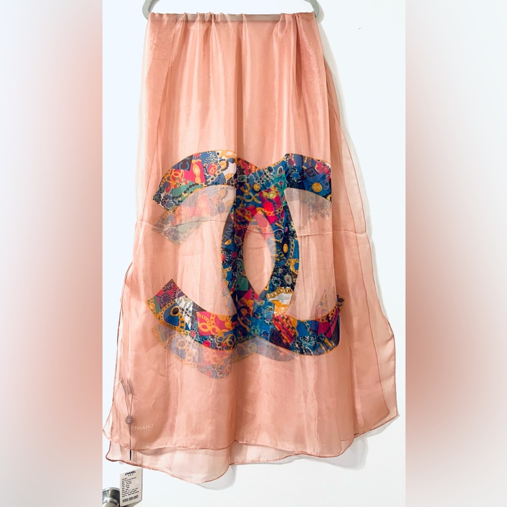 CHANEL Vintage Scarf - Picture 1 of 6
